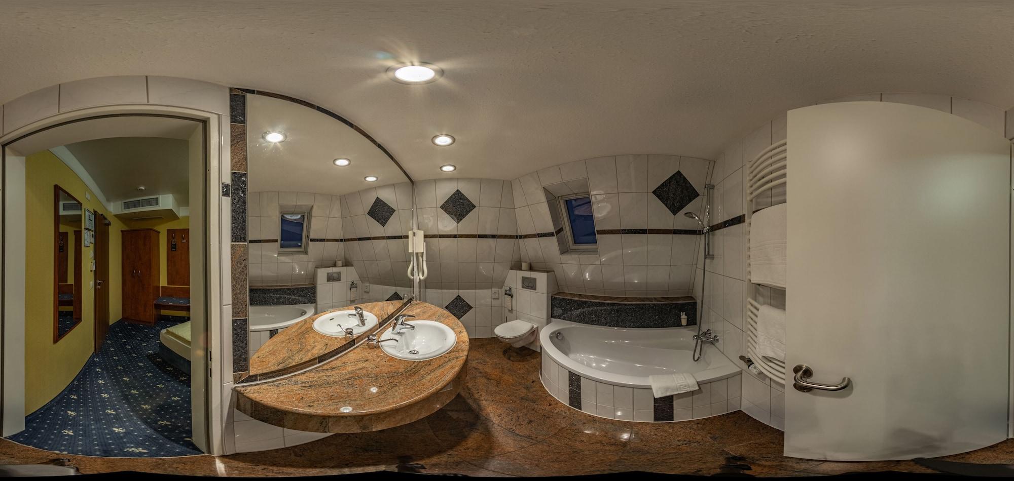 Aparthotel Astro - Nichtraucherhotel Штутгарт Екстер'єр фото