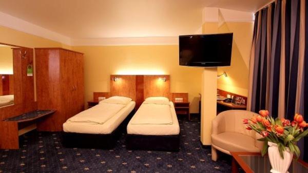 Aparthotel Astro - Nichtraucherhotel Штутгарт Екстер'єр фото